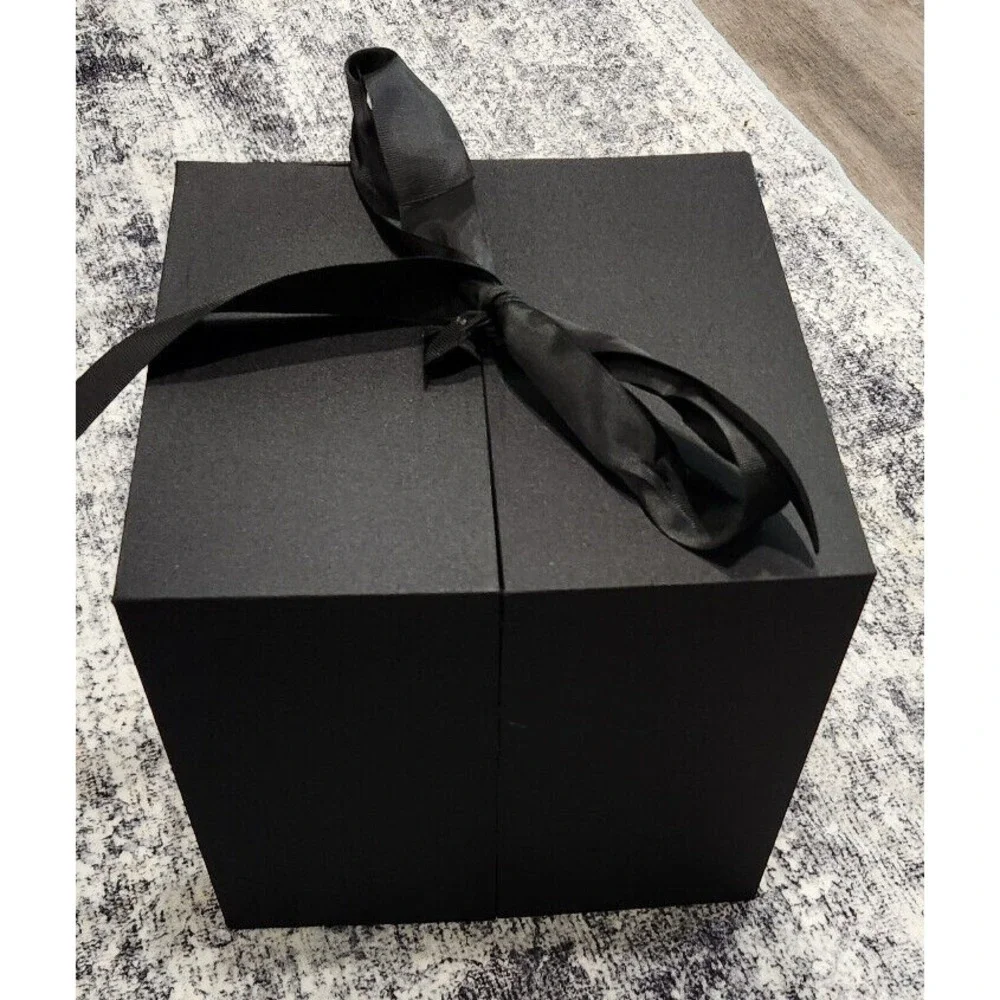 Must Have Valentines Day Gift Box For Jewerly‎